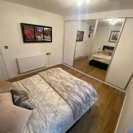 London City Retreat Escape In Oval - Elephant & Castle Экстерьер фото