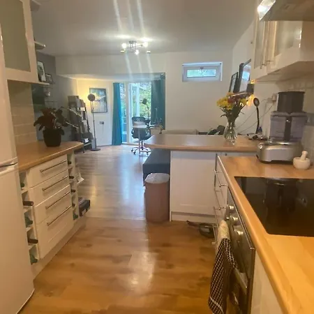 London City Retreat Escape In Oval - Elephant & Castle Экстерьер фото