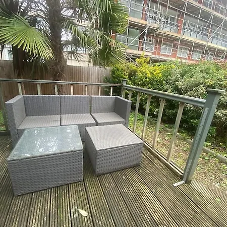 London City Retreat Escape In Oval - Elephant & Castle Экстерьер фото